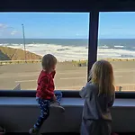 Salt & Surf-sea Views In Apartment *