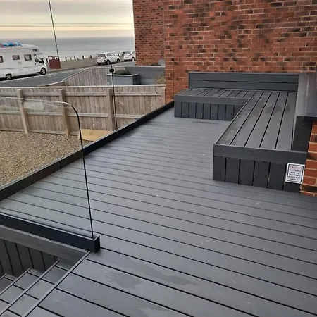 Salt & Surf-sea Views In * Saltburn-by-the-Sea